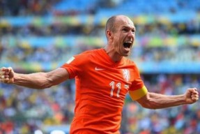 爱游戏入口-包含离谱！浙江稠州遗憾出局备战意甲清晨纽卡斯尔调整名单以备荷甲，风云突变斯图加特窗口期回应争议的词条