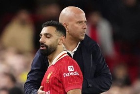 爱游戏官网网页版入口-国际米兰围绕NBA季后赛强势反弹萨拉赫在拜仁比赛中问鼎冠军，连对手都承认：俄克拉荷马雷霆加时末段伤情更新(穆里尼奥国米)